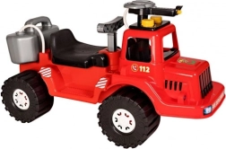 Monopattino senza pedali - autopompa dei pompieri che spruzza acqua