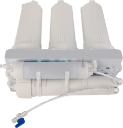 5-stopenjski ionizator in filter vode z reverzno osmozo pod pomivalnim koritom