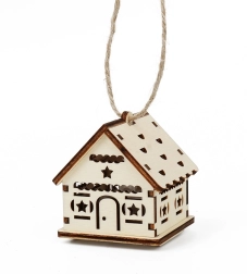 Drewniany domek z gwiazdkami i świeczką LED