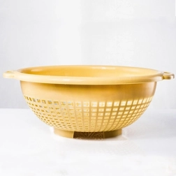 Passoire en plastique avec poignées – produit polonais