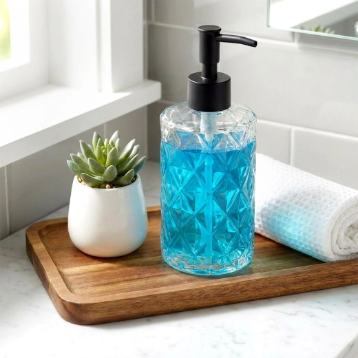 A stylish accessory for bathroom and kitchen
