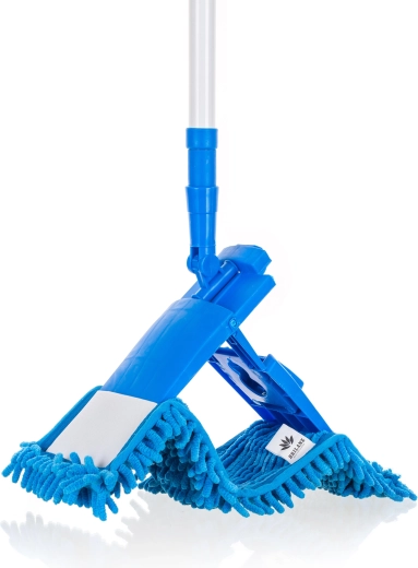 Chenille head for maximum dust pickup