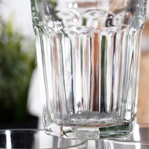 Durable thick glass for everyday use