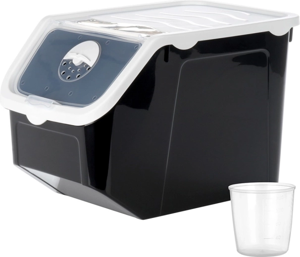 Adjustable ventilation for longer freshness