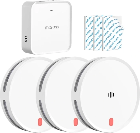Meross smart smoke detector with hub