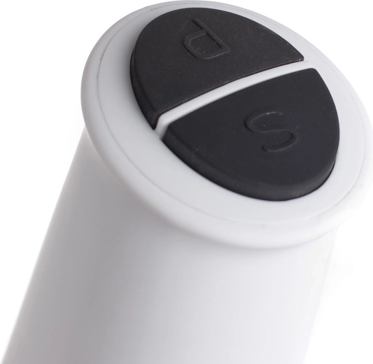 Two seasonings in one body