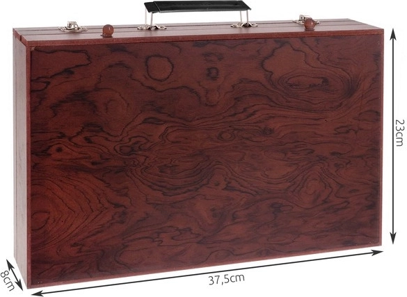 Easy to carry thanks to the handle and latches