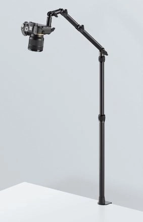 Smooth three-axis adjustment