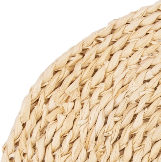 Materiale naturale e intreccio a mano