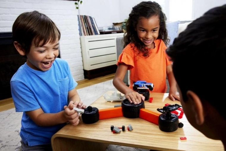 Rodinná zábava pro 2–3 hráče