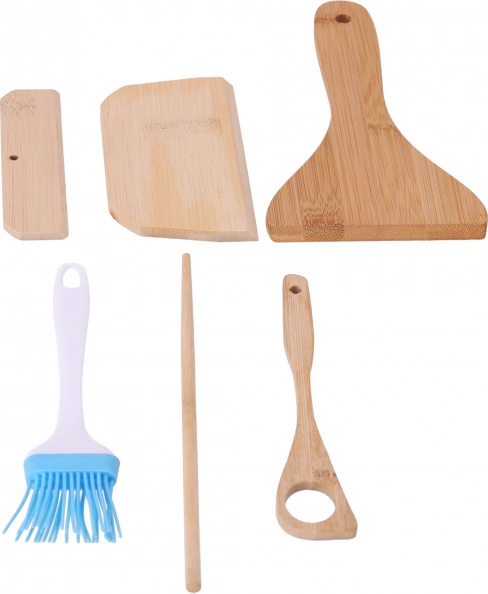 Keukengereiset voor het bereiden van pannenkoeken