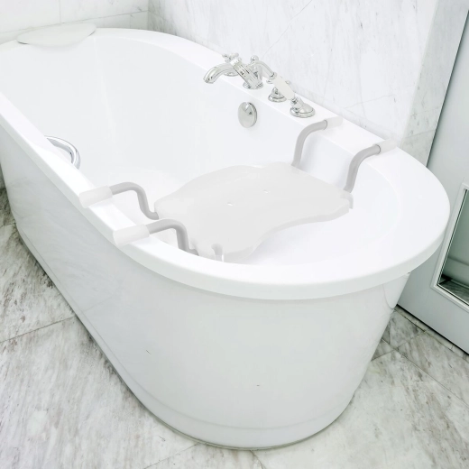 Stabiles Sitzen direkt in der Badewanne