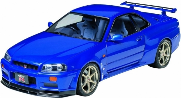 Plastic model of the Nissan Skyline GT‑R V