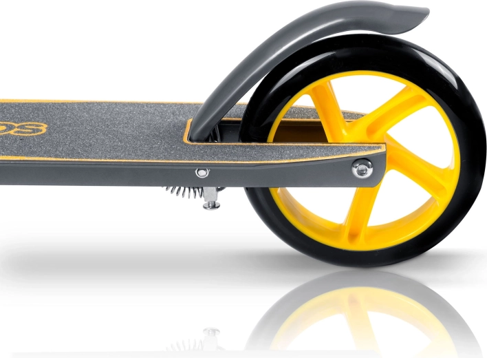 Two brakes for greater child safety