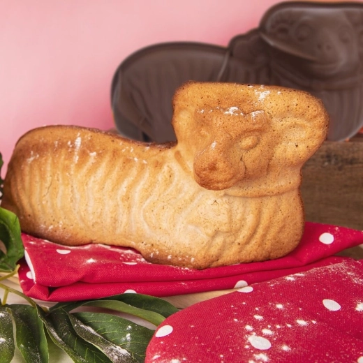 Podroben 3D oblikovan velikonočni jagenjček