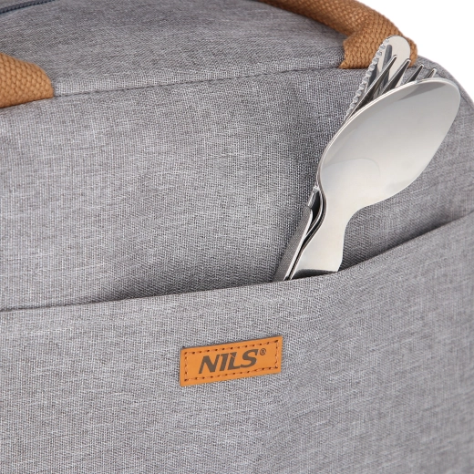 Praktisk frontlomme og robuste håndtag