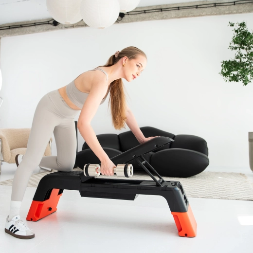 2 in 1: step and workout bench