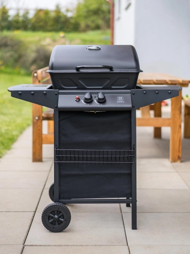 Comodità in preparazione: piani d’appoggio, ganci e cestello