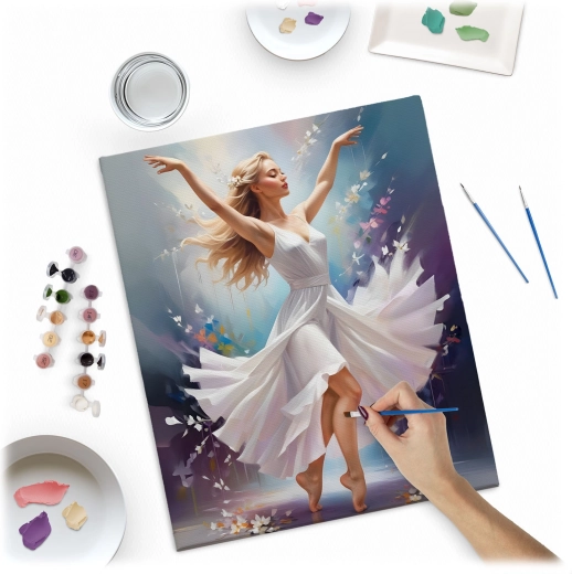 Complete set including 30 paints and 3 brushes