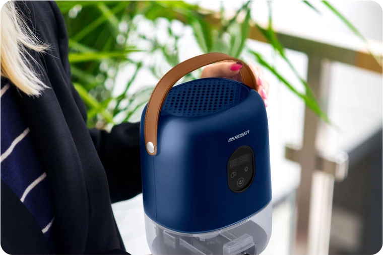 Large tank and easy handling