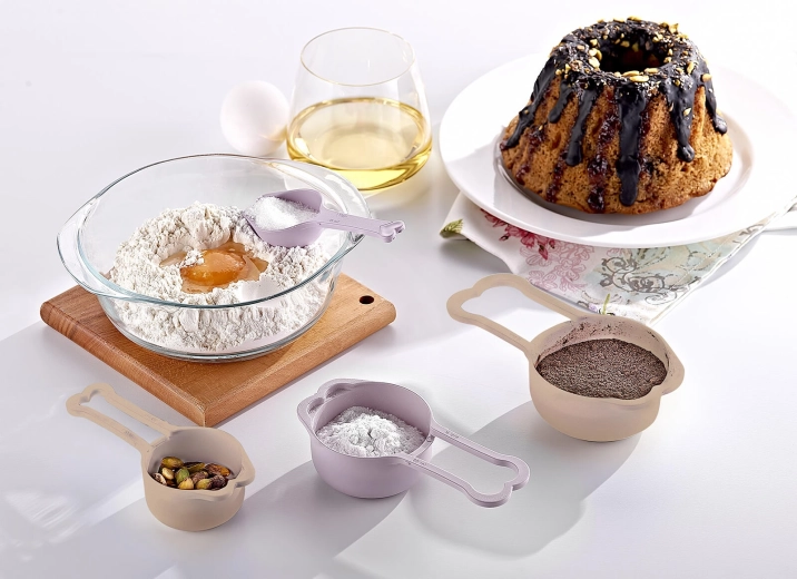 Practical helper for baking and cooking