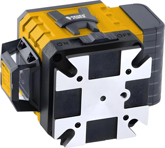 Stable tripod and precise height adjustment