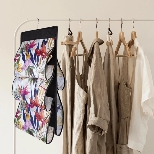 Cinque tasche spaziose per una visibilità perfetta