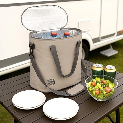 Großes Volumen 30 l für Vorräte den ganzen Tag