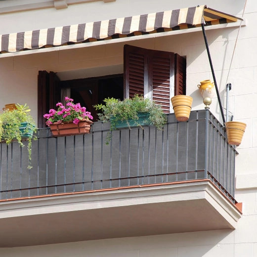 Fast installation with ties included