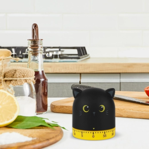 Simpatico design a forma di gatto nero