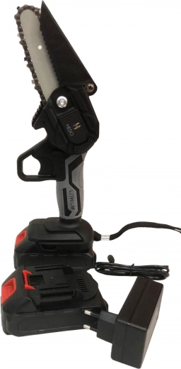 Dvě baterie pro delší práci