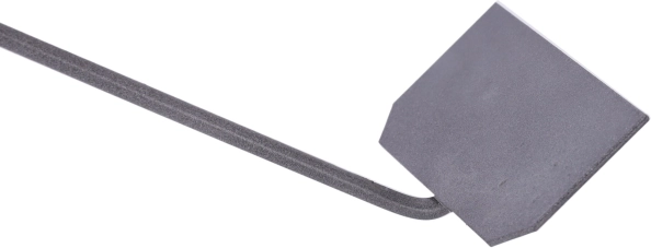 Precise metal blade for efficient raking