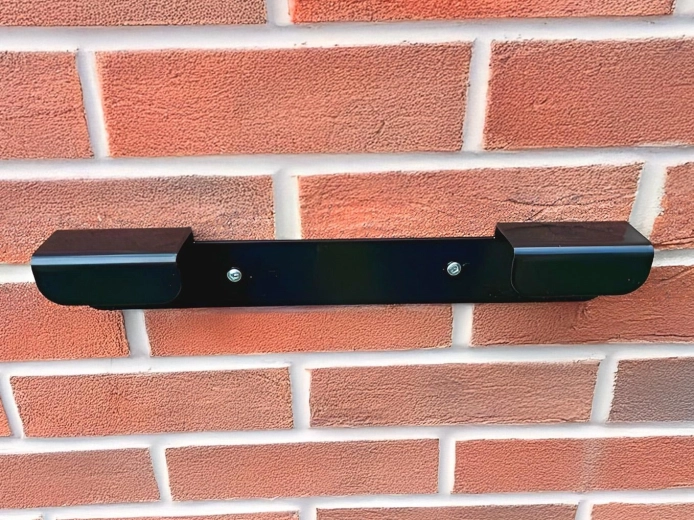 Houder voor buitenafvalcontainer – stalen wandbeugel met komaxit-afwerking