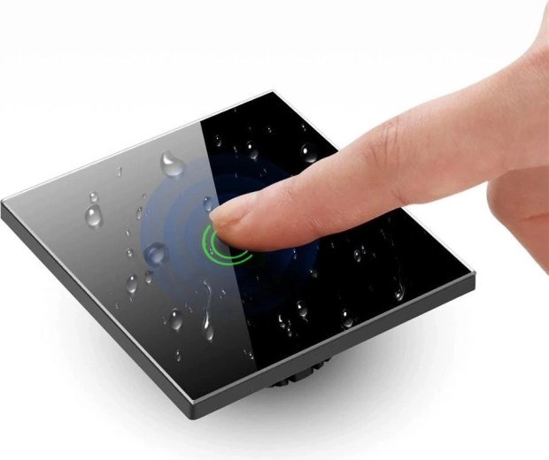 Superficie touch resistente all’acqua