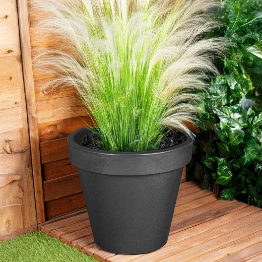 Weather-resistant all year round