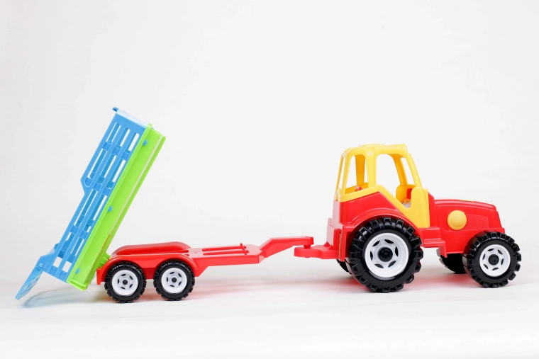 Vyklápěcí dvounápravová vlečka