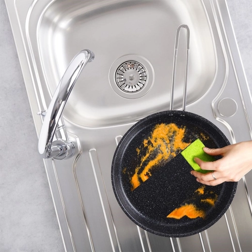 Easy cleaning and durability