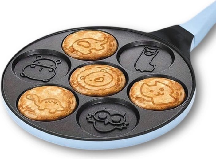 7 molds for mini pancakes at once