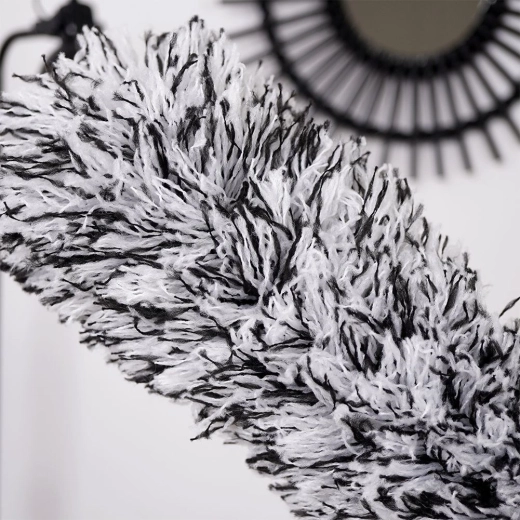 Antistatické mikrovlákno zachytí prach na první přejetí