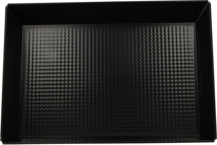 Struttura robusta con angoli rinforzati