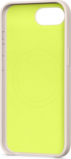 MagSafe for quick attachment and charging