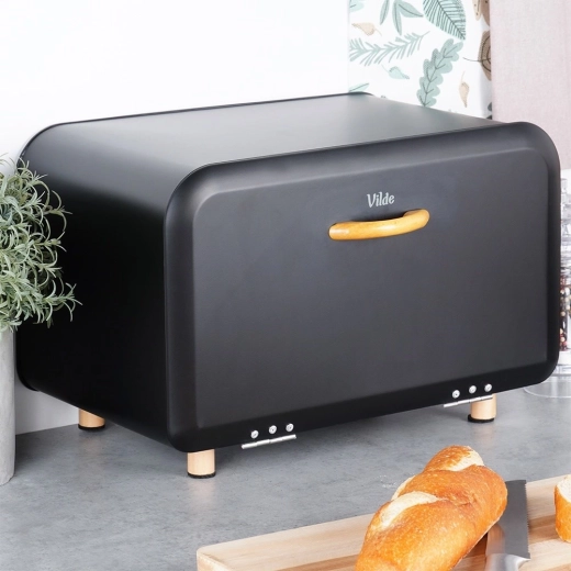 Stable feet and durable construction