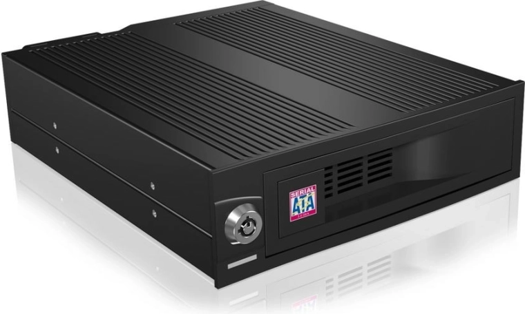 ICY BOX tray for a 3.5″ SATA drive into a 5.25″ bay with fan