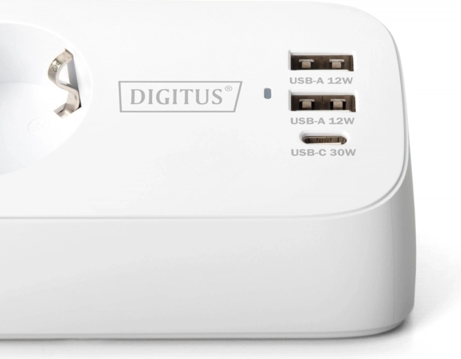 Charge rapide via USB‑C et USB‑A