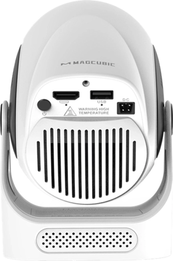 Ampie possibilità di connessione per streaming e console