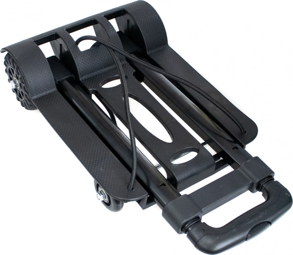 Skládací design a teleskopické madlo