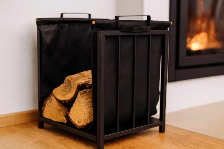 Stable metal construction with a modern look