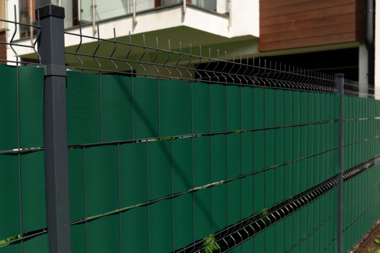 Installation rapide sans mesure ni découpe