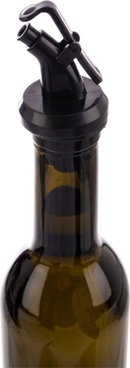 Clean, controlled pouring