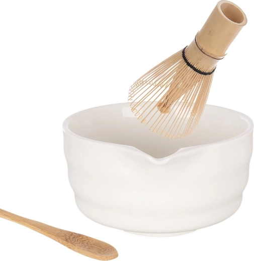 Bol en porcelaine avec bec verseur pour un mélange et un service pratiques